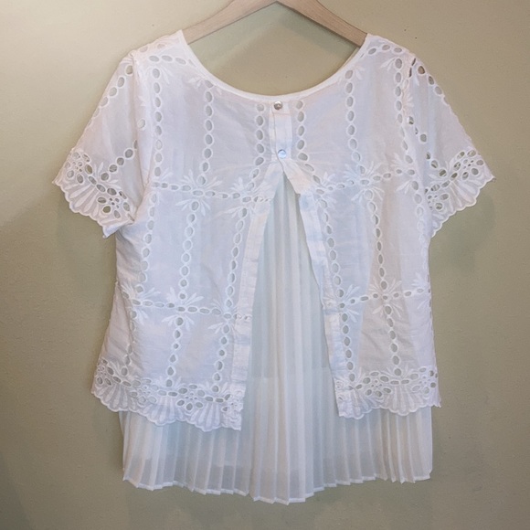 Adiva Eyelet Blouse Cottagecore Feminine - Picture 6 of 7